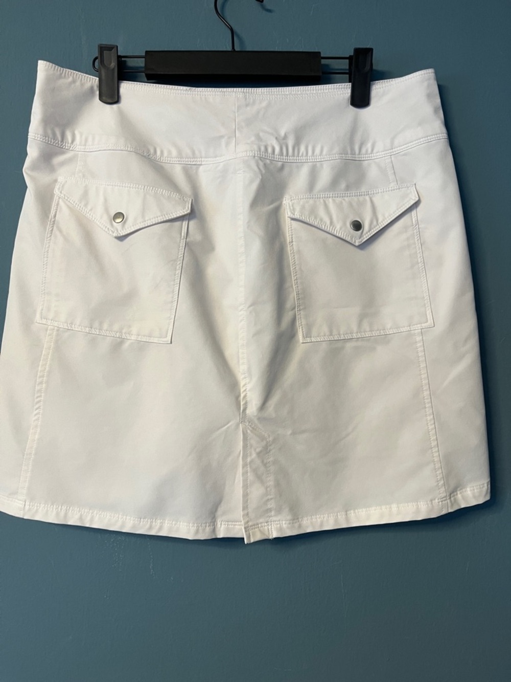 Jofit White Performance Skort with Branded Waist Tag